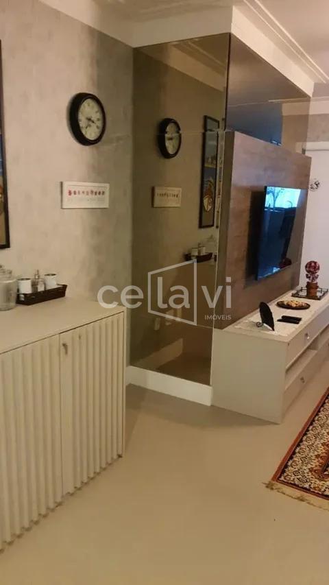APARTAMENTO DECORADO E MOBILIADO Rua 129 A 1 Itapema - 