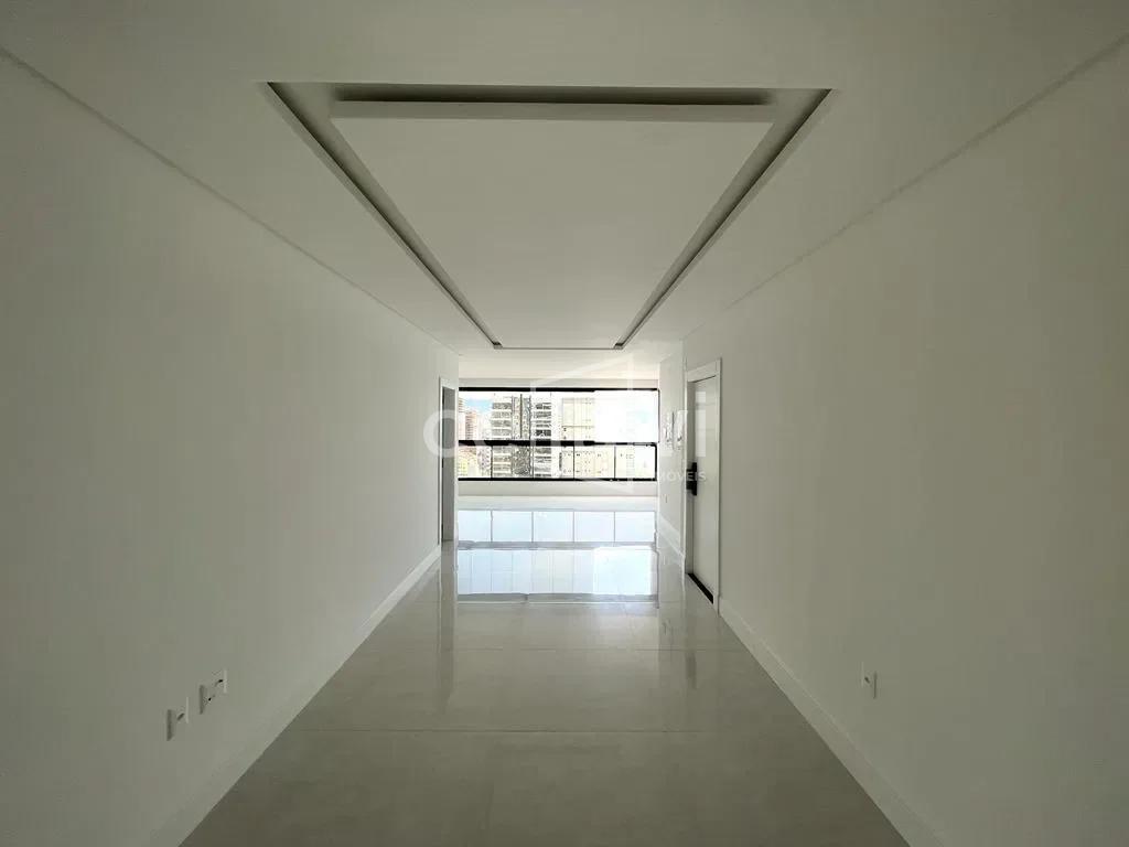 APARTAMENTO VISTA MAR PRONTO PARA MORAR Avenida Senador Atílio Fontana Porto Belo - 