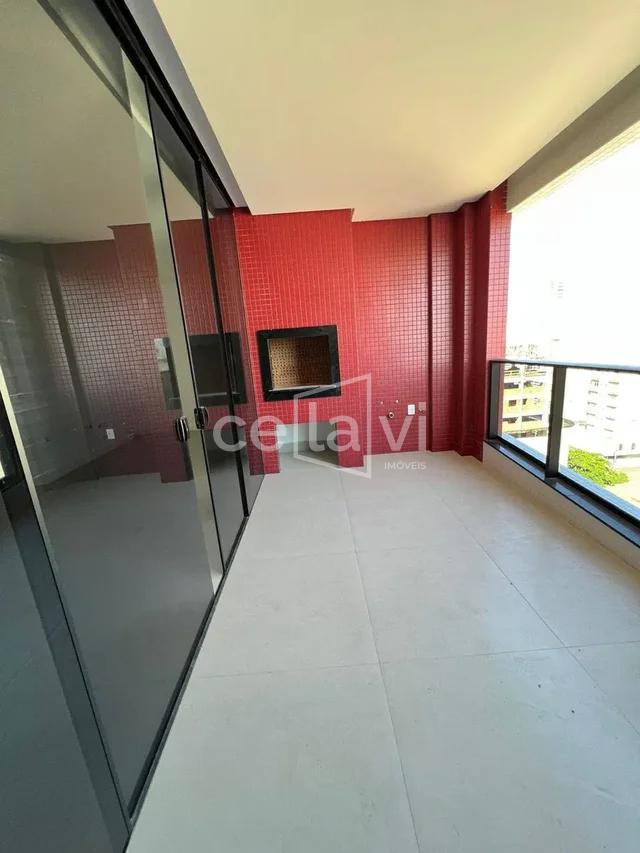APARTAMENTO COM EXCELENTE LOCALIZAÇÃO Rua 306 Itapema - 
