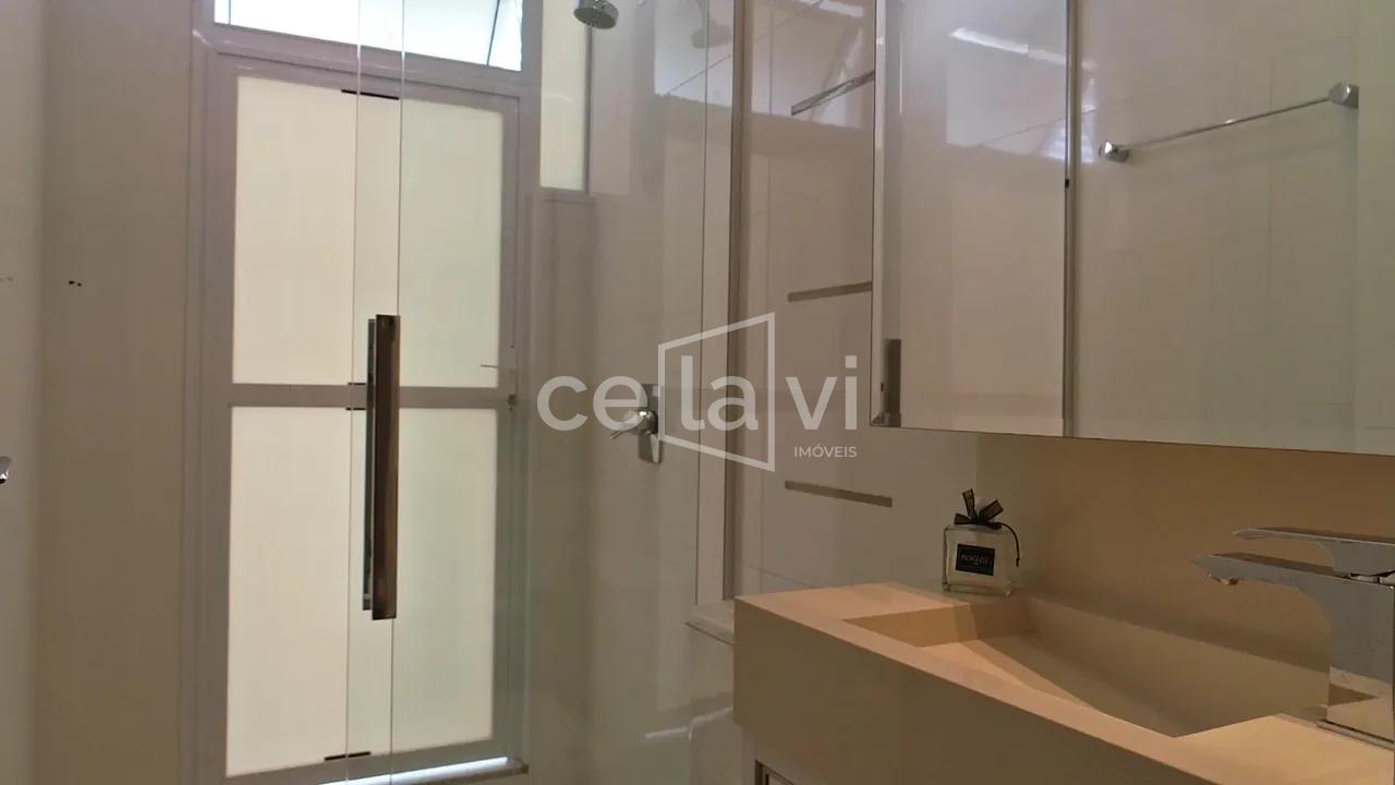 APARTAMENTO FINAMENTE MOBILIADO Avenida Nereu Ramos  Itapema - 