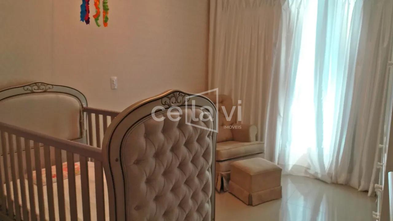 APARTAMENTO FINAMENTE MOBILIADO Avenida Nereu Ramos  Itapema - 