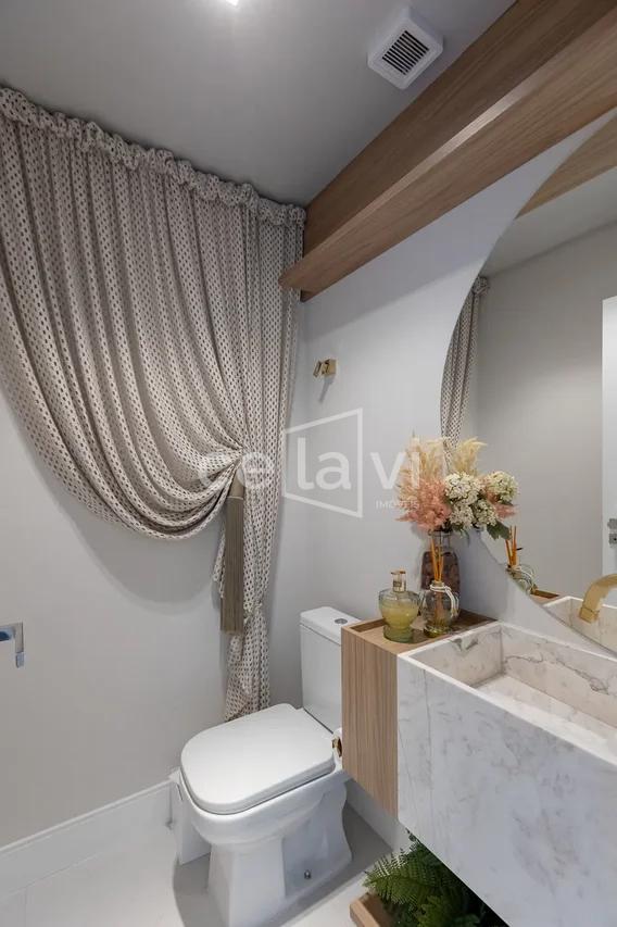 APARTAMENTO MOBILIADO E DECORADO VISTA MAR Avenida Senador Atílio Fontana Porto Belo - 
