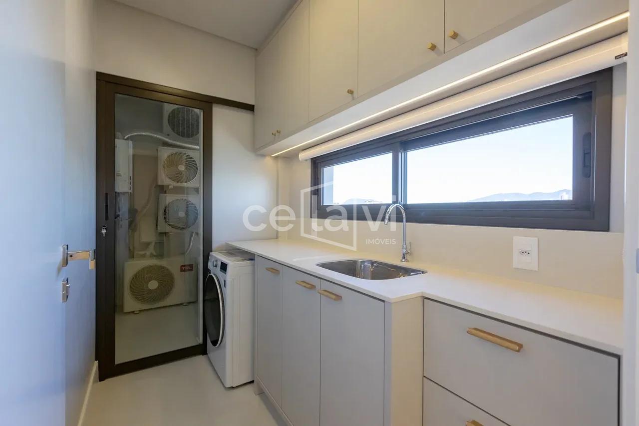 APARTAMENTO MOBILIADO E DECORADO VISTA MAR Avenida Senador Atílio Fontana Porto Belo - 