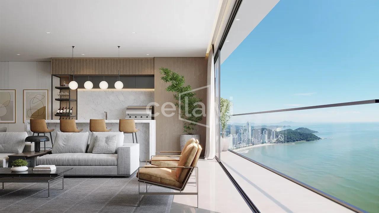APARTAMENTO COM EXCELENTE LOCALIZAÇÃO Avenida Atlântica  Balneário Camboriú - 