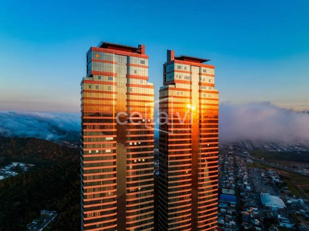 APARTAMENTO DUPLEX PRONTO PARA MORAR Avenida Normando Tedesco  Balneário Camboriú - 