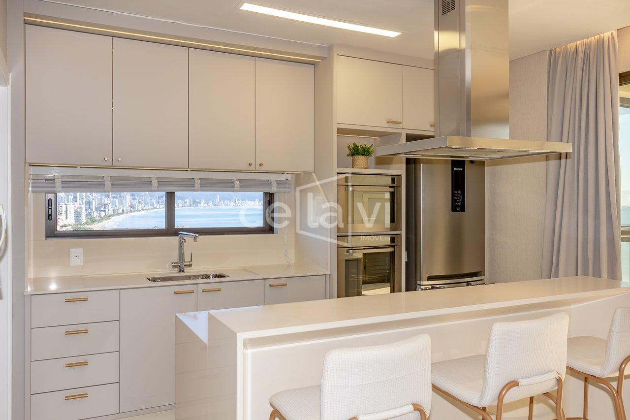 APARTAMENTO VISTA PANORÂMICA Av. Sen. Atílio Fontana Porto Belo - 