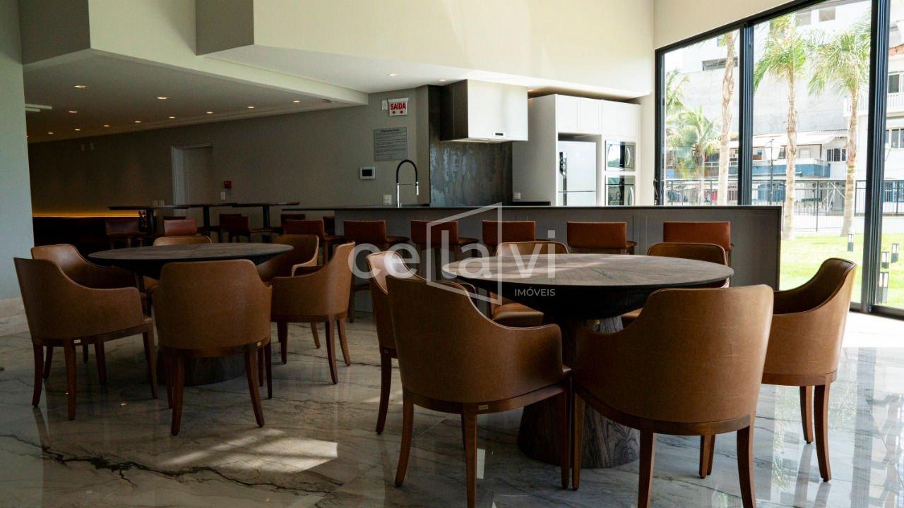 APARTAMENTO FRENTE MAR Rua 129 E1, 01 Itapema - 