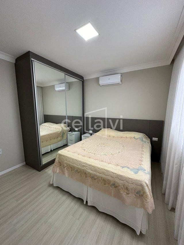 APARTAMENTO DECORADO E MOBILIADO Rua 226 Itapema - 