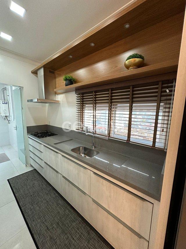 APARTAMENTO DECORADO E MOBILIADO Rua 226 Itapema - 