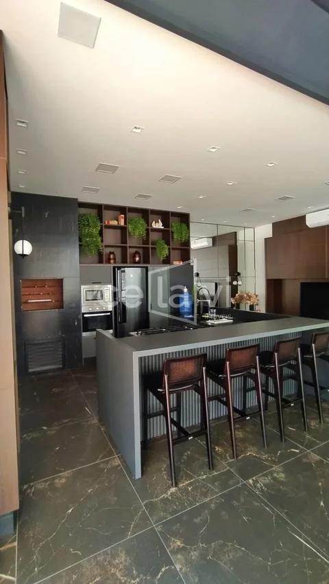APARTAMENTO MOBILIADO PRONTO PARA MORAR Rua 304  Itapema - 