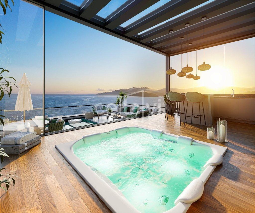 APARTAMENTO COM EXCELENTE LOCALIZAÇÃO Rua Victor Fronza Porto Belo - 