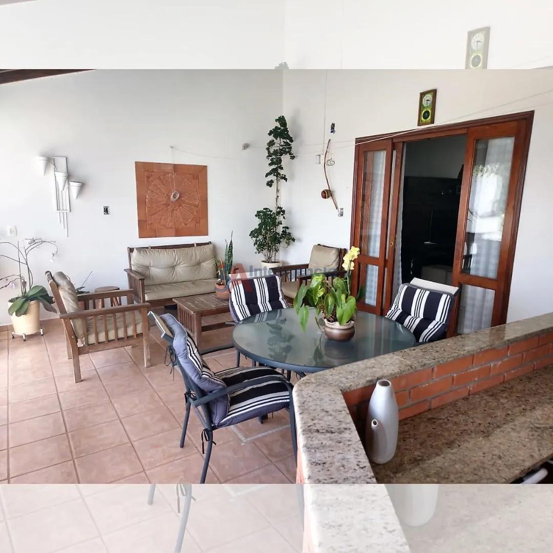 SOBRADO BAIRRO CAMPOLIM - SOROCABA Rua Antonio Perez Hernandez Sorocaba - 