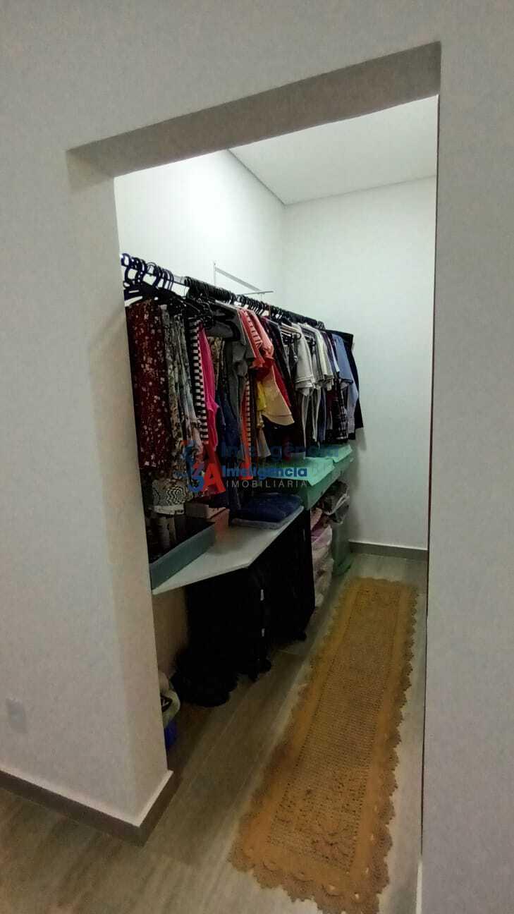 SOBRADO VILLAGIO WANEL   &ndash; SOROCABA Rua Francisco Brizacco Sorocaba - 