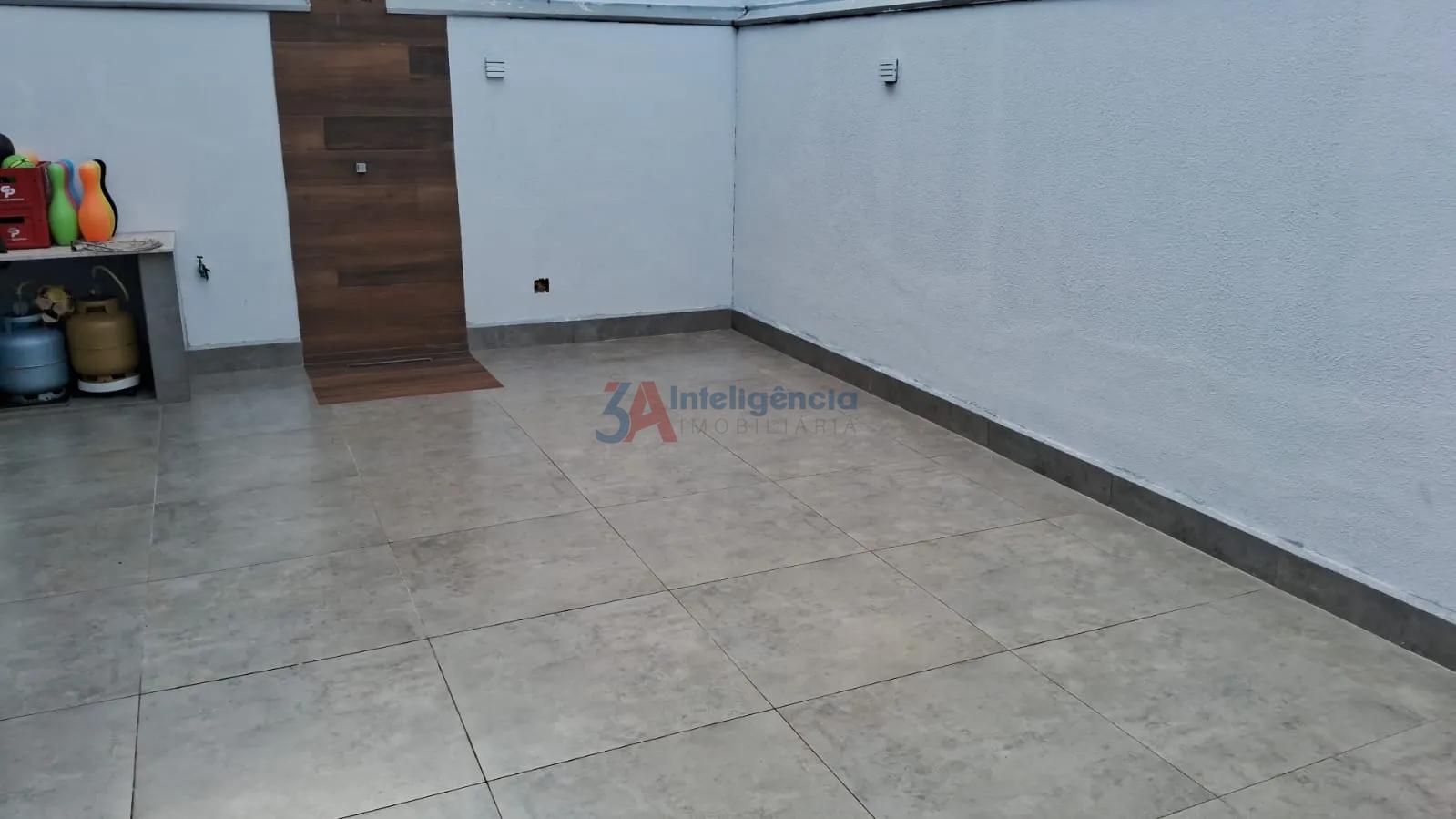 SOBRADO COND. HELENA MARIA - SOROCABA Rua Eduardo Galhardo de Souza Sorocaba - 