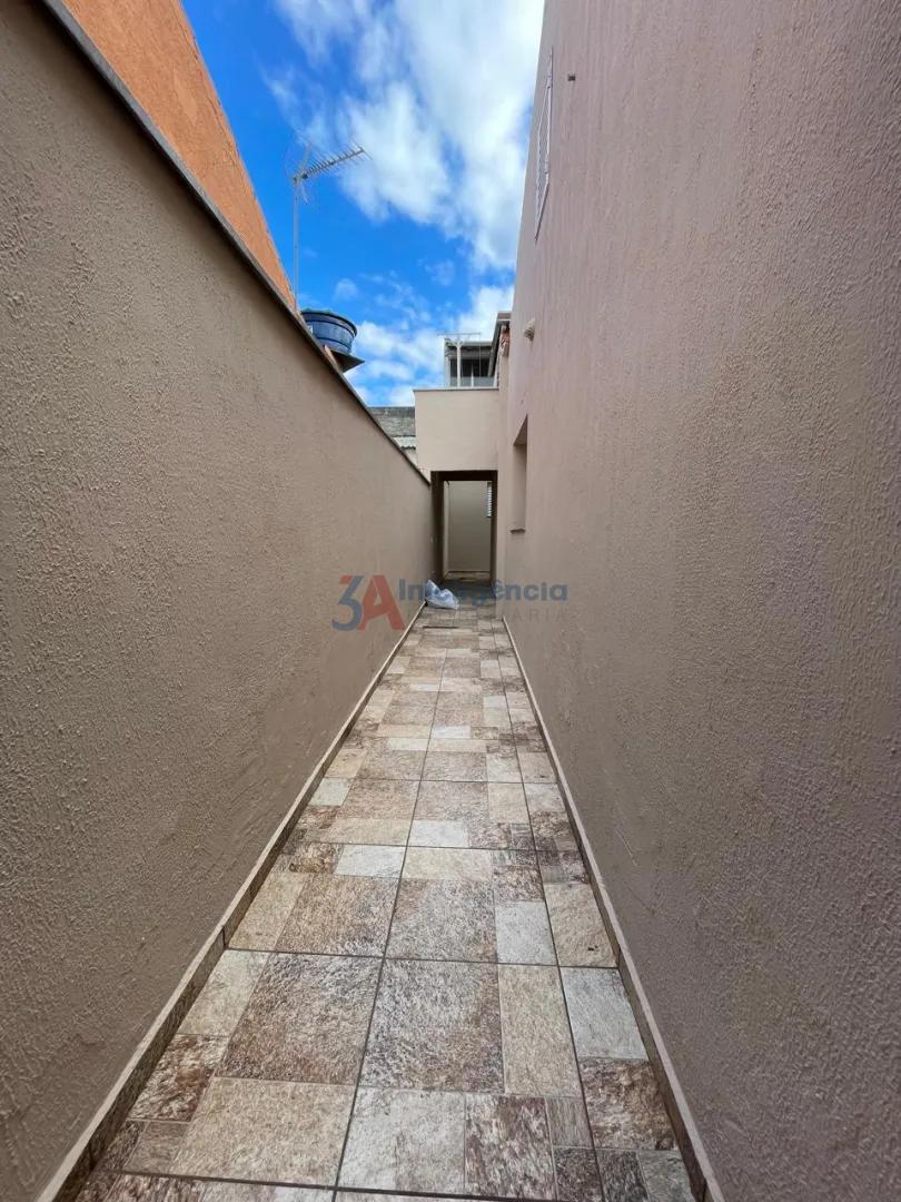 CASA BAIRRO SANTA ROS&Aacute;LIA &ndash; SOROCABA Rua Maria Cinto de Biaggi Sorocaba - 