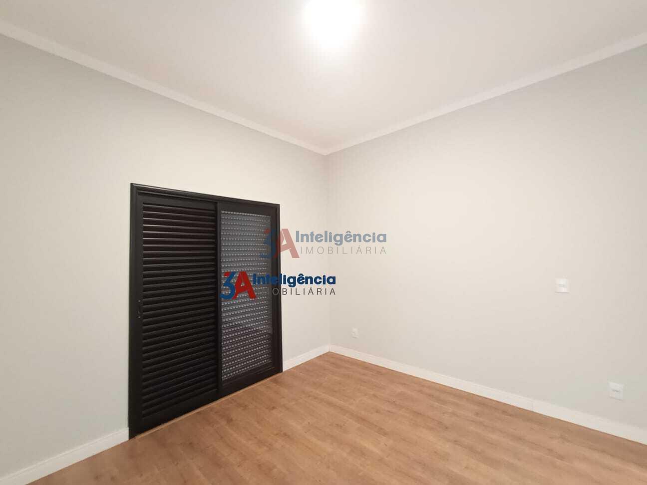 CASA COND. VILLAGIO IPANEMA I &ndash; SOROCABA  Sorocaba - 