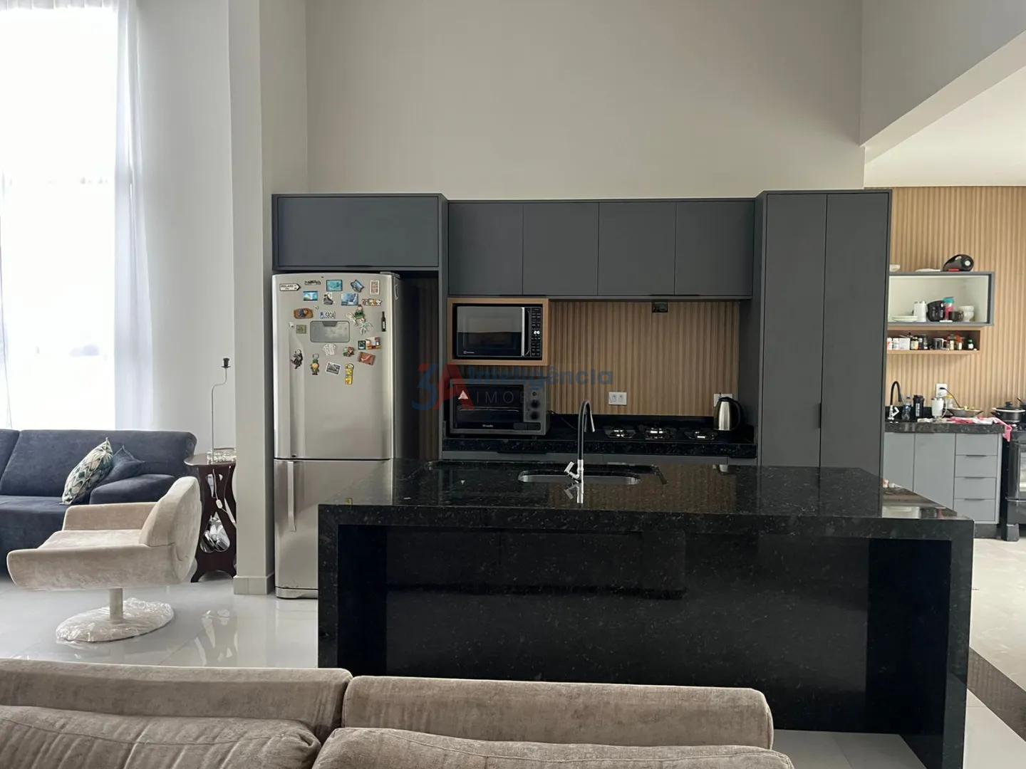 CASA CONDOM&Iacute;NIO RESIDENCIAL L&Ecirc; FRANCE &ndash; SOROCABA Rua Comendador Orlando Alquezar Sorocaba - 