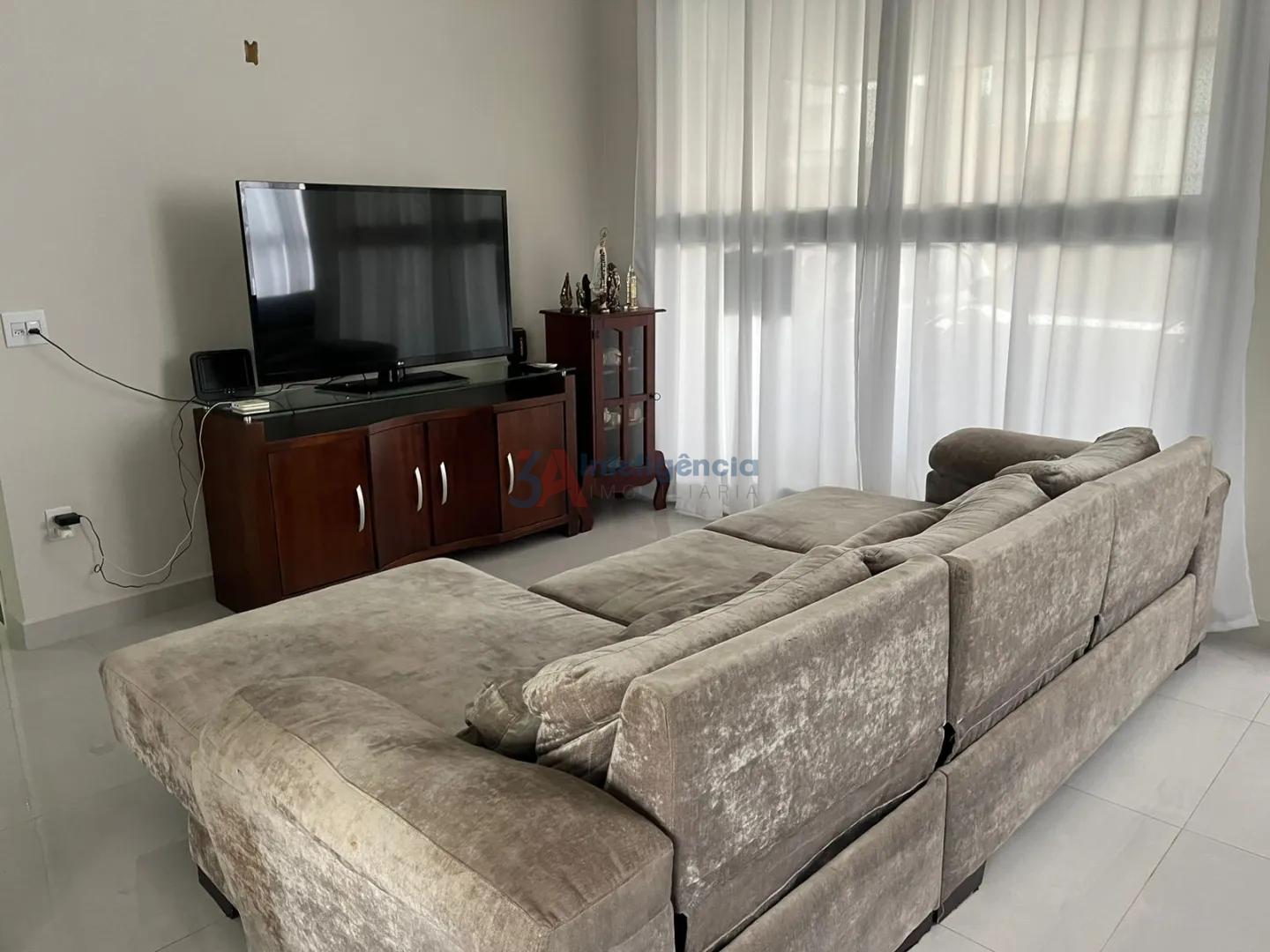 CASA CONDOM&Iacute;NIO RESIDENCIAL L&Ecirc; FRANCE &ndash; SOROCABA Rua Comendador Orlando Alquezar Sorocaba - 