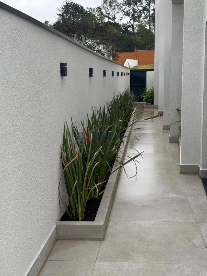 CASA COND. ALPHAVILLE CASTELLO - SOROCABA Avenida Independencia Sorocaba - 