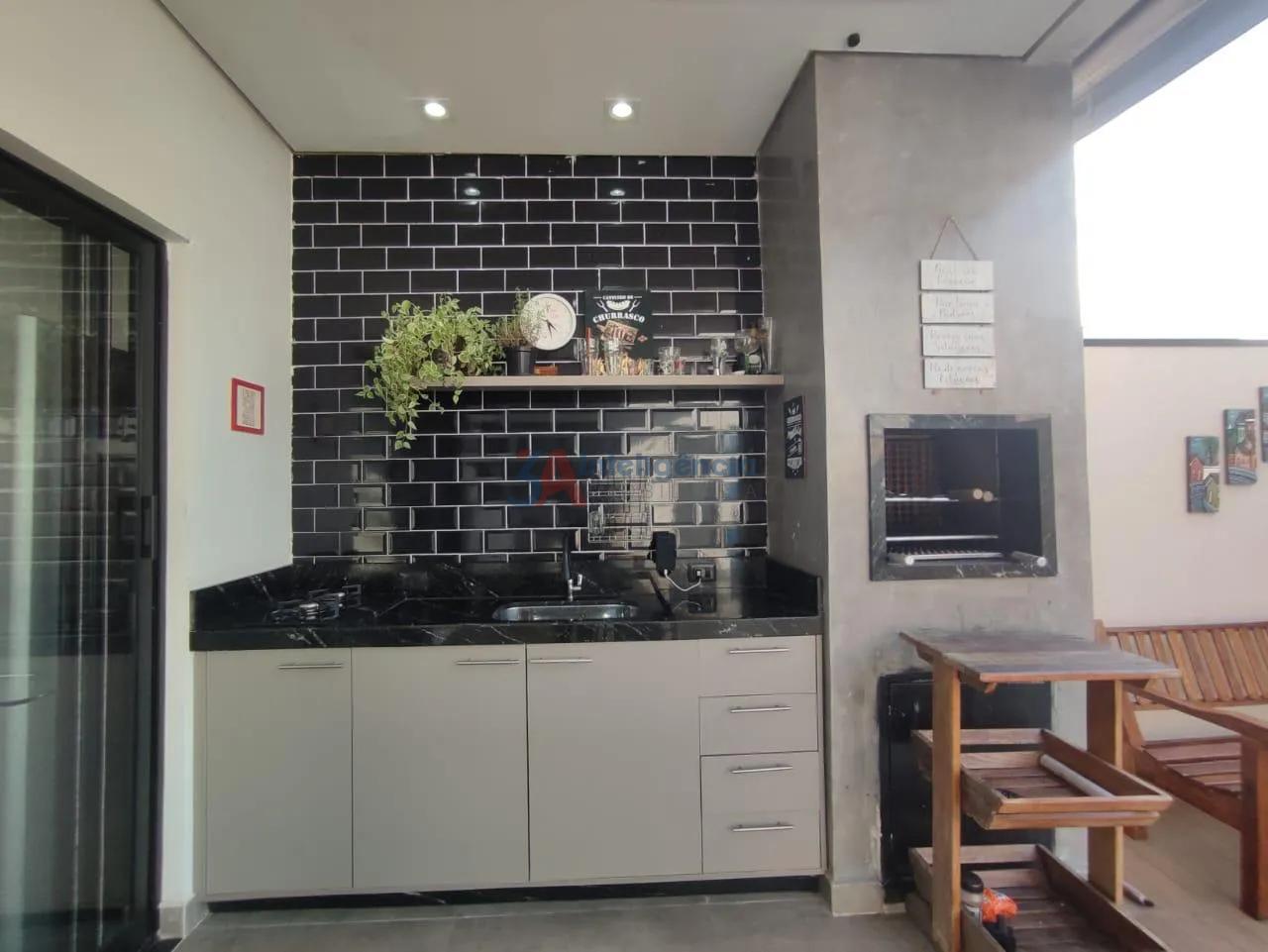 Casa &agrave; venda Cond. Horto Florestal Villagio Rua Orlando Evaristo Andreotti Sorocaba - 