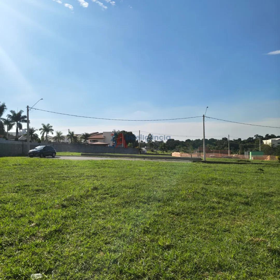 TERRENO CONDOM&Iacute;NIO VILLAGIO IT&Aacute;LIA &ndash; SOROCABA Avenida Francisco Roldão Sanches Sorocaba - 