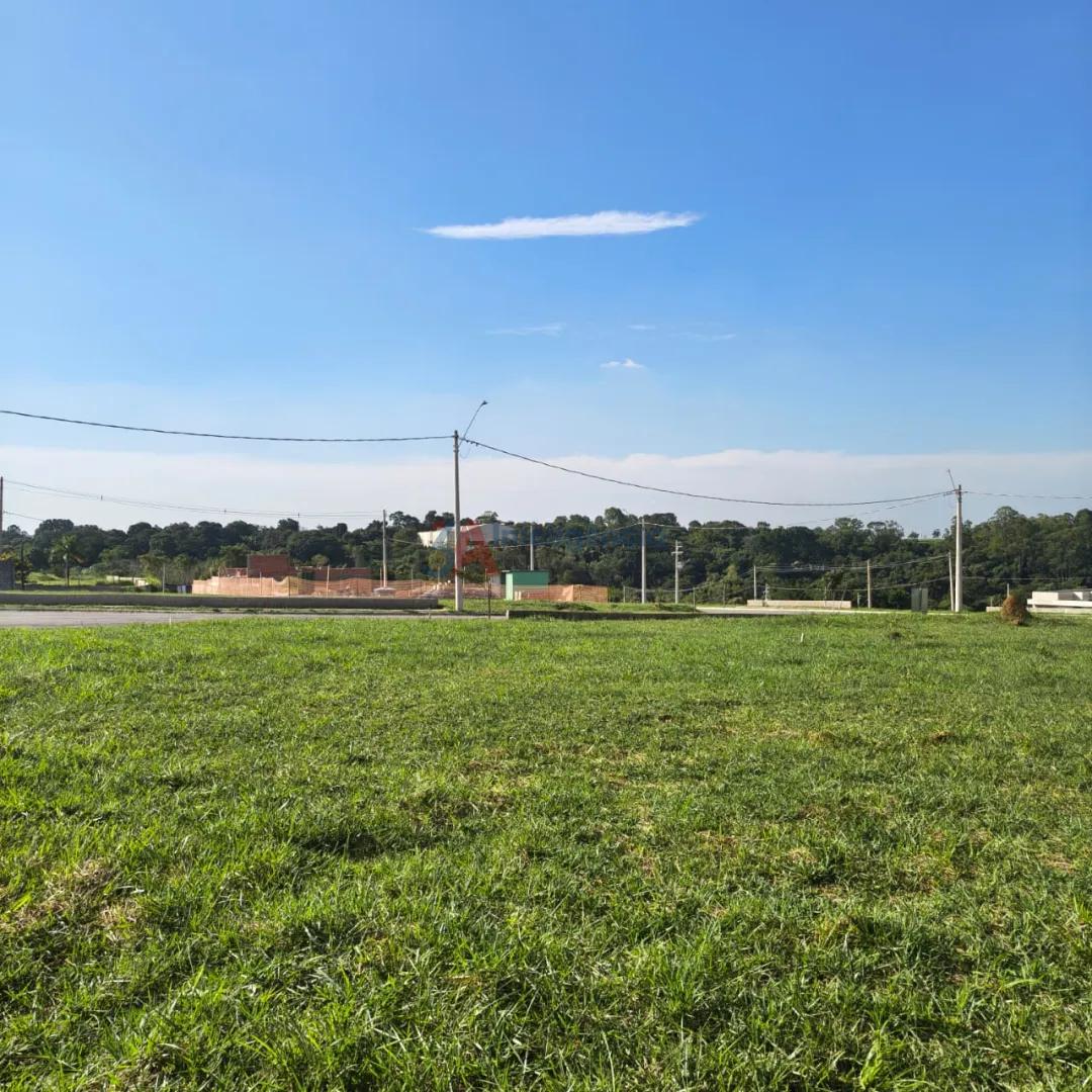 TERRENO CONDOM&Iacute;NIO VILLAGIO IT&Aacute;LIA &ndash; SOROCABA Avenida Francisco Roldão Sanches Sorocaba - 