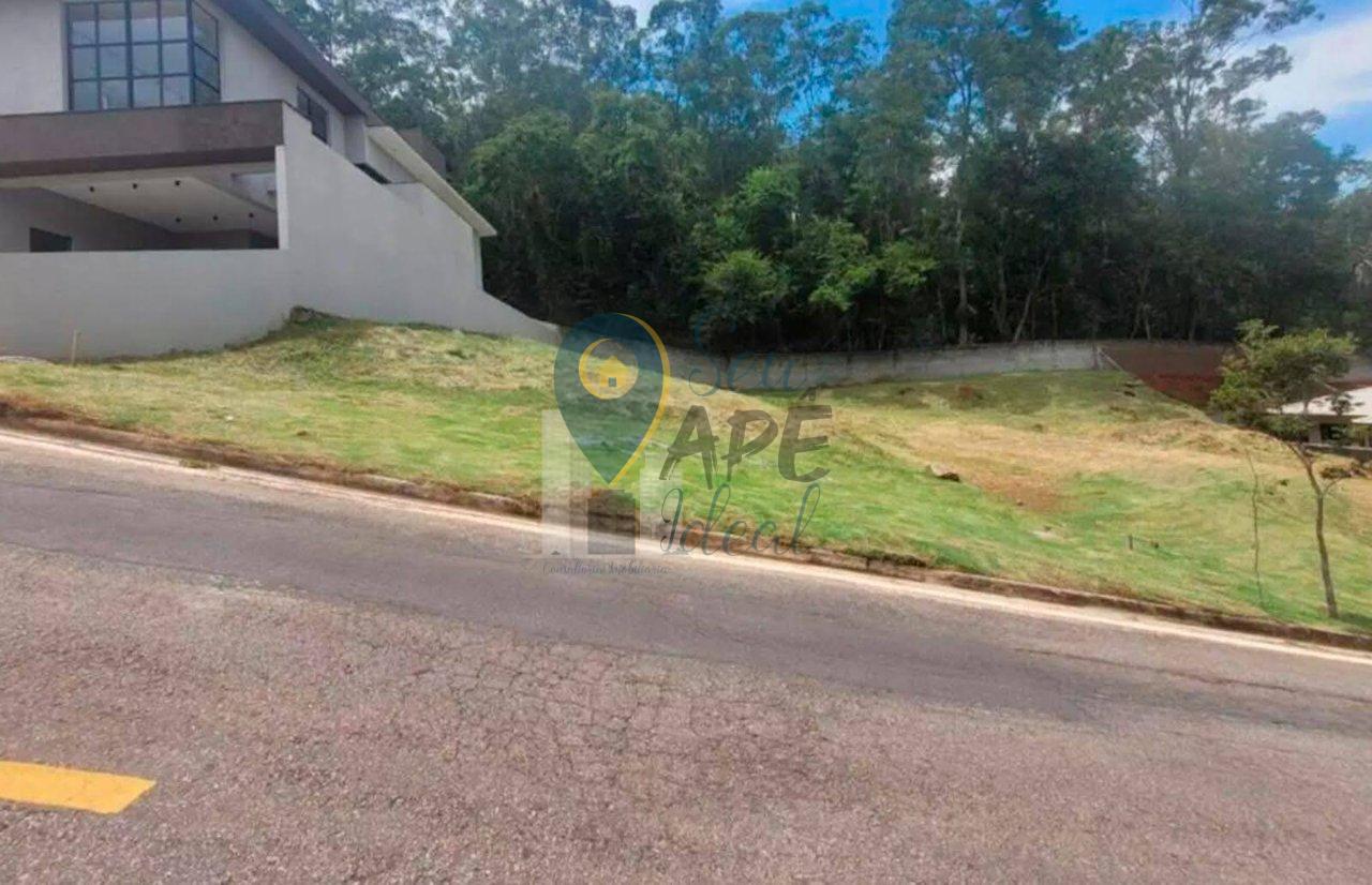 Casa de 220m&sup2; em condom&iacute;nio fechado, 3 su&iacute;tes (em constru&ccedil;&atilde;o) Alameda Lorena  Atibaia - 