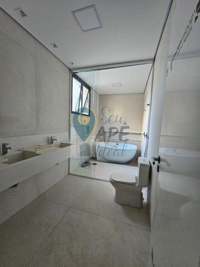 Casa em condom&iacute;no fechado em Atibaia 7 su&iacute;tes Rua das Bromélias Atibaia - 