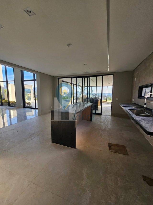 Casa em condom&iacute;no fechado em Atibaia 7 su&iacute;tes Rua das Bromélias Atibaia - 