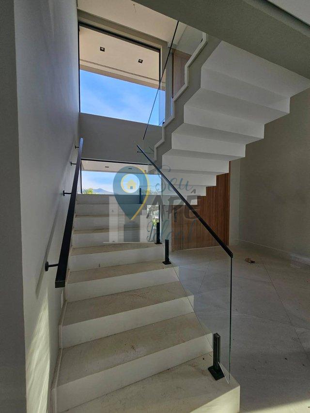 Casa em condom&iacute;no fechado em Atibaia 7 su&iacute;tes Rua das Bromélias Atibaia - 