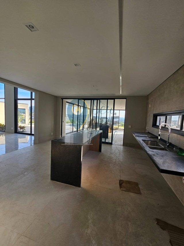 Casa em condom&iacute;no fechado em Atibaia 7 su&iacute;tes Rua das Bromélias Atibaia - 