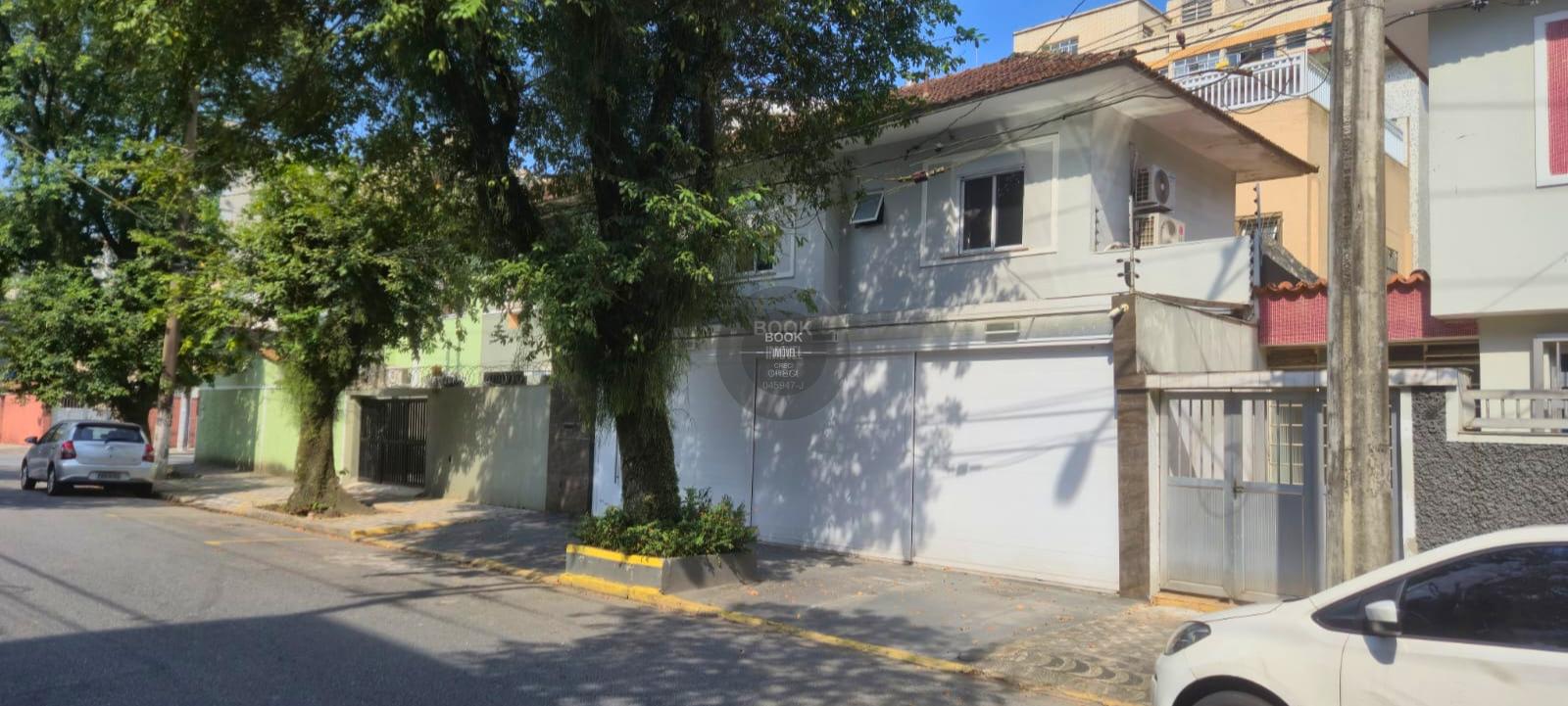 Viver com Estilo em casa Inteligente, climatizada e com lazer privativo no Boqueir&atilde;o Rua Pedro Ivo, 01 Santos - 