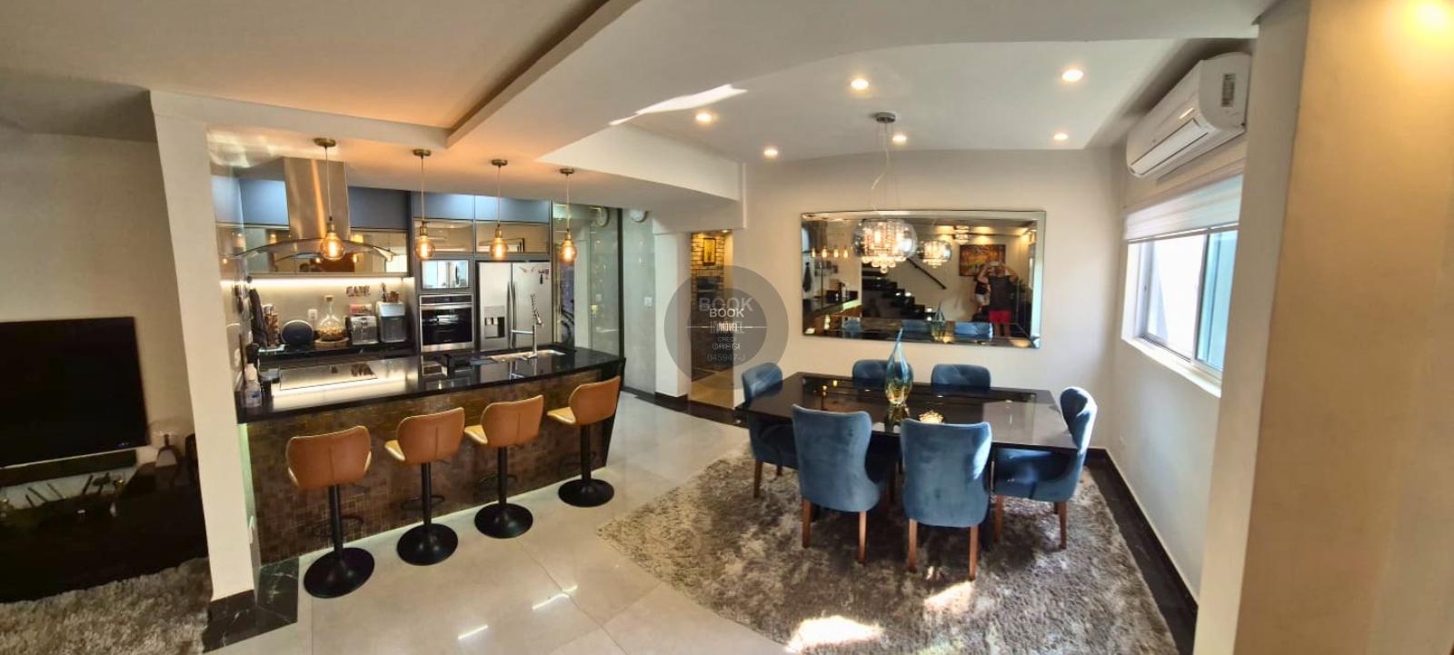 Viver com Estilo em casa Inteligente, climatizada e com lazer privativo no Boqueir&atilde;o Rua Pedro Ivo, 01 Santos - 
