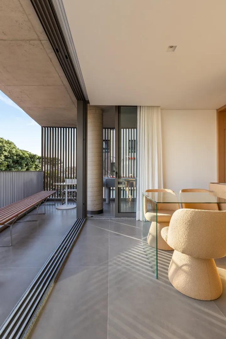 Apartamentos 3 su&iacute;tes no Batel Avenida Sete de Setembro Curitiba - 