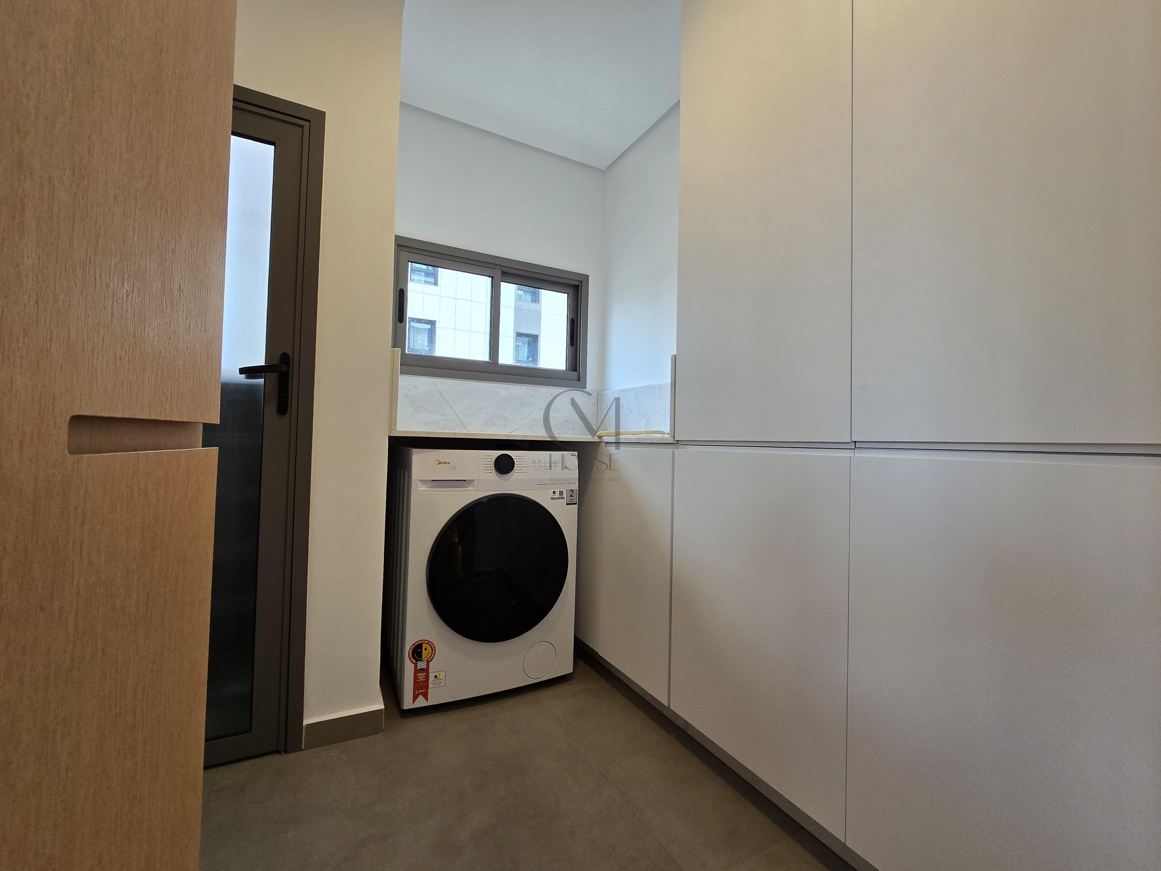 Apartamentos 3 su&iacute;tes no Batel Avenida Sete de Setembro Curitiba - 