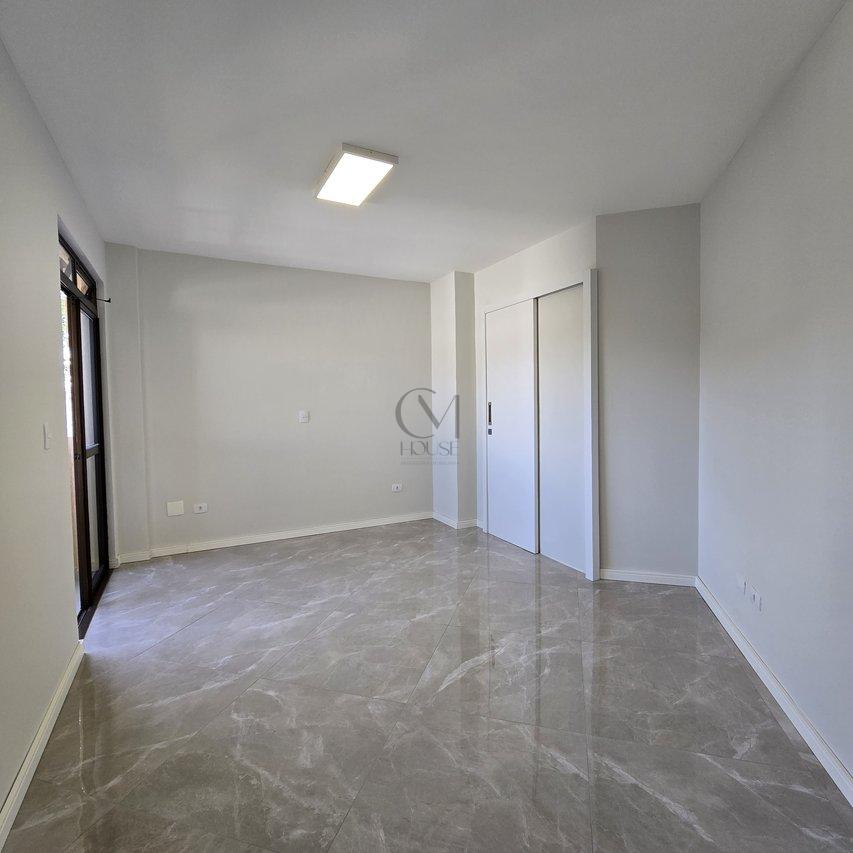 Apartamento Reformado com Vista Livre e Iluminação Natural no Vila Izabel Rua Tabajaras Curitiba - 