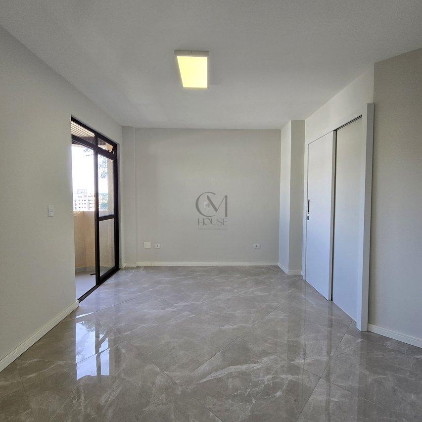 Apartamento Reformado com Vista Livre e Iluminação Natural no Vila Izabel Rua Tabajaras Curitiba - 