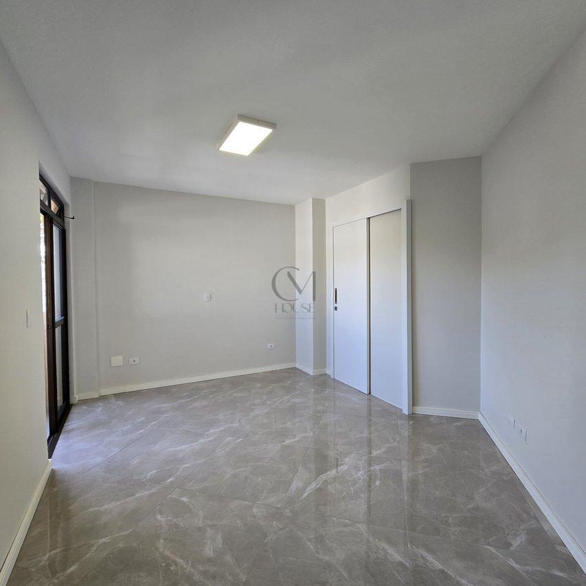 Apartamento Reformado com Vista Livre e Iluminação Natural no Vila Izabel Rua Tabajaras Curitiba - 