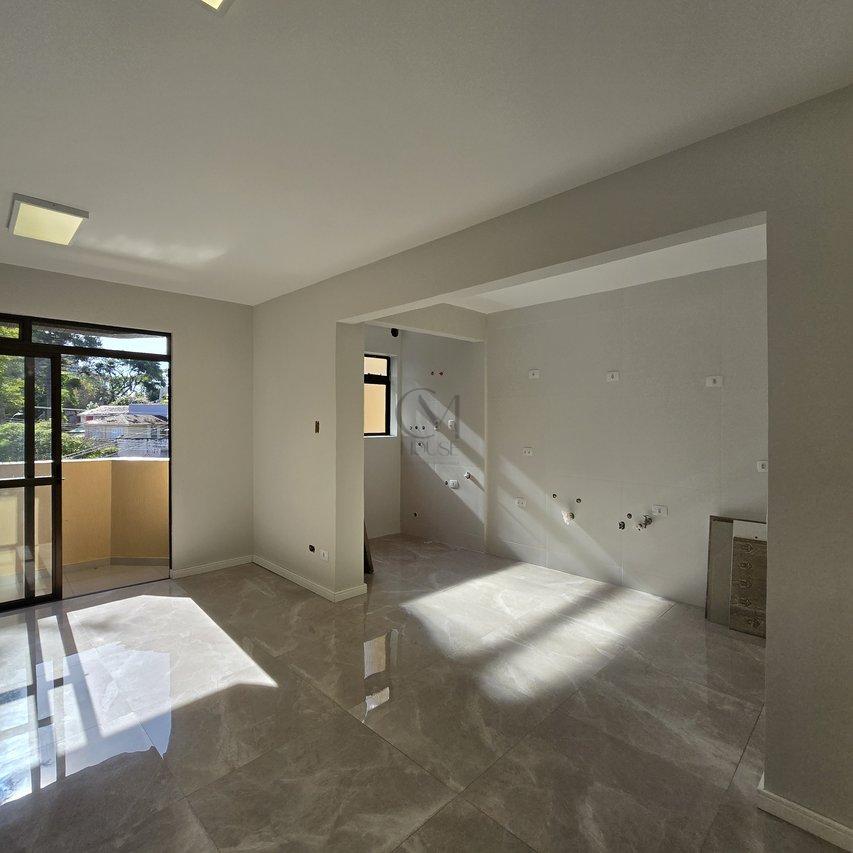 Apartamento Reformado com Vista Livre e Iluminação Natural no Vila Izabel Rua Tabajaras Curitiba - 