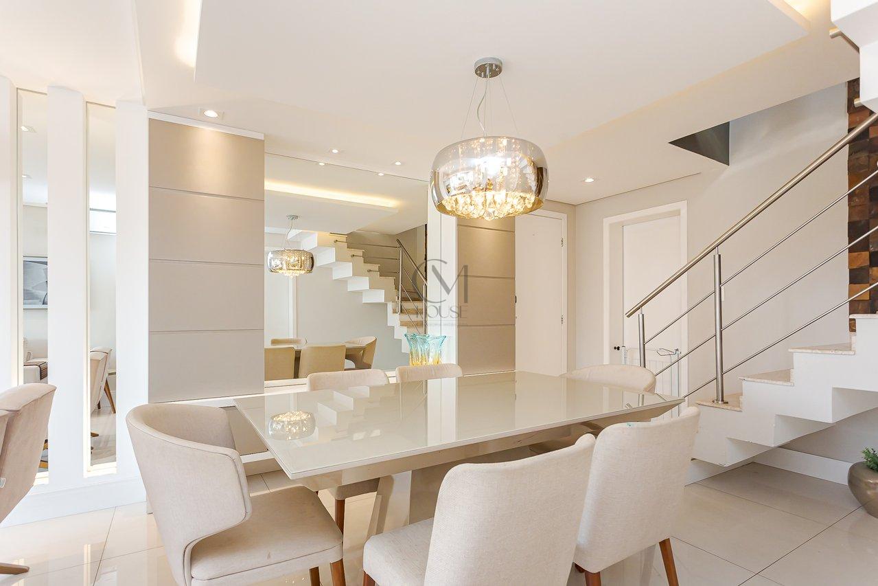 Maravilhosa cobertura duplex face norte com 215m² privativos no coração do Água Verde Rua Palmeiras Curitiba - 