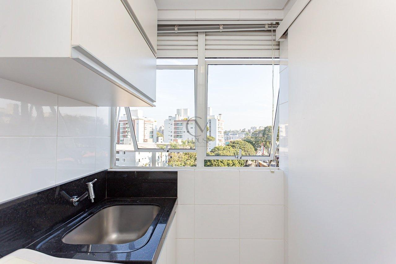 Maravilhosa cobertura duplex face norte com 215m² privativos no coração do Água Verde Rua Palmeiras Curitiba - 