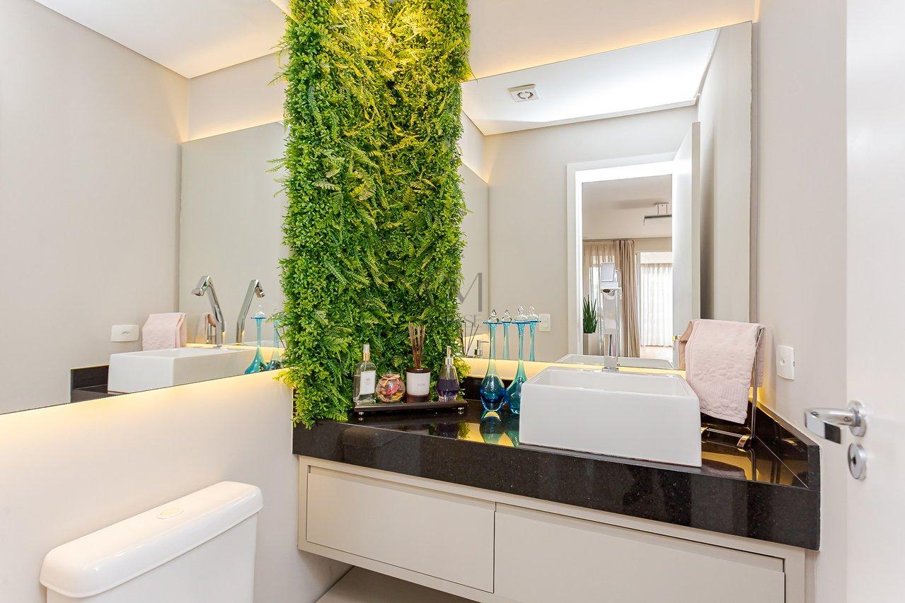 Maravilhosa cobertura duplex face norte com 215m² privativos no coração do Água Verde Rua Palmeiras Curitiba - 