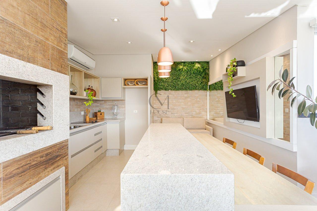 Maravilhosa cobertura duplex face norte com 215m² privativos no coração do Água Verde Rua Palmeiras Curitiba - 