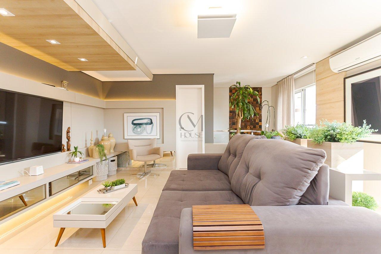 Maravilhosa cobertura duplex face norte com 215m² privativos no coração do Água Verde Rua Palmeiras Curitiba - 