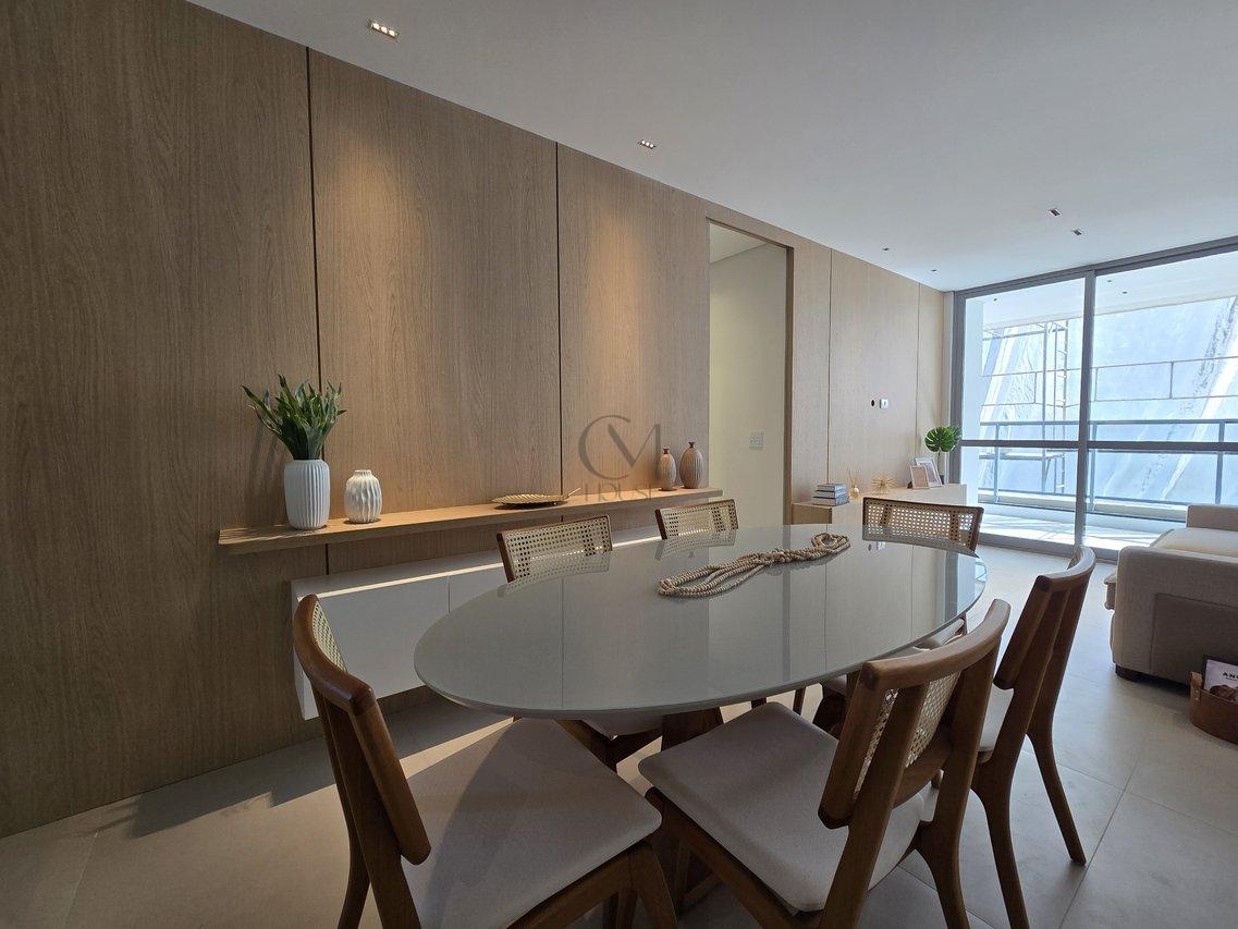 Apartamento 3 quartos com suíte, mobiliado e decorado à uma quadra do Shopping Curitiba  Curitiba - 