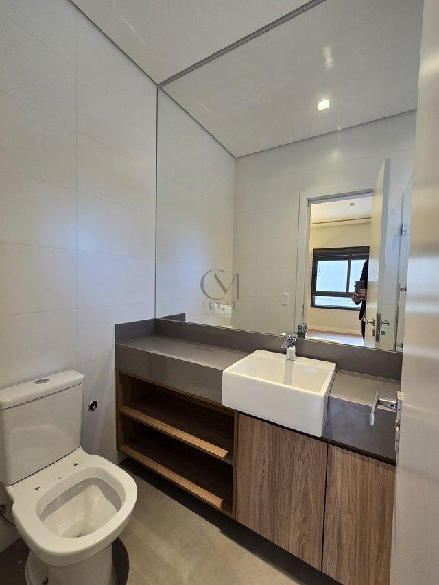 Apartamento Garden semi-mobiliado com móveis sob medida Rua Coronel Airton Plaisant Curitiba - 