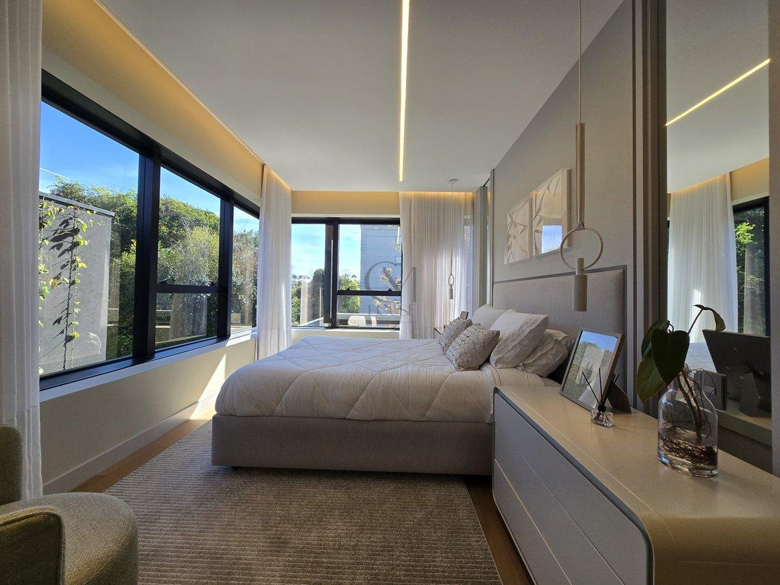 Belíssimo Apartamento com 3 suítes 100% mobiliado no Centro Cívico Rua Vieira dos Santos Curitiba - 