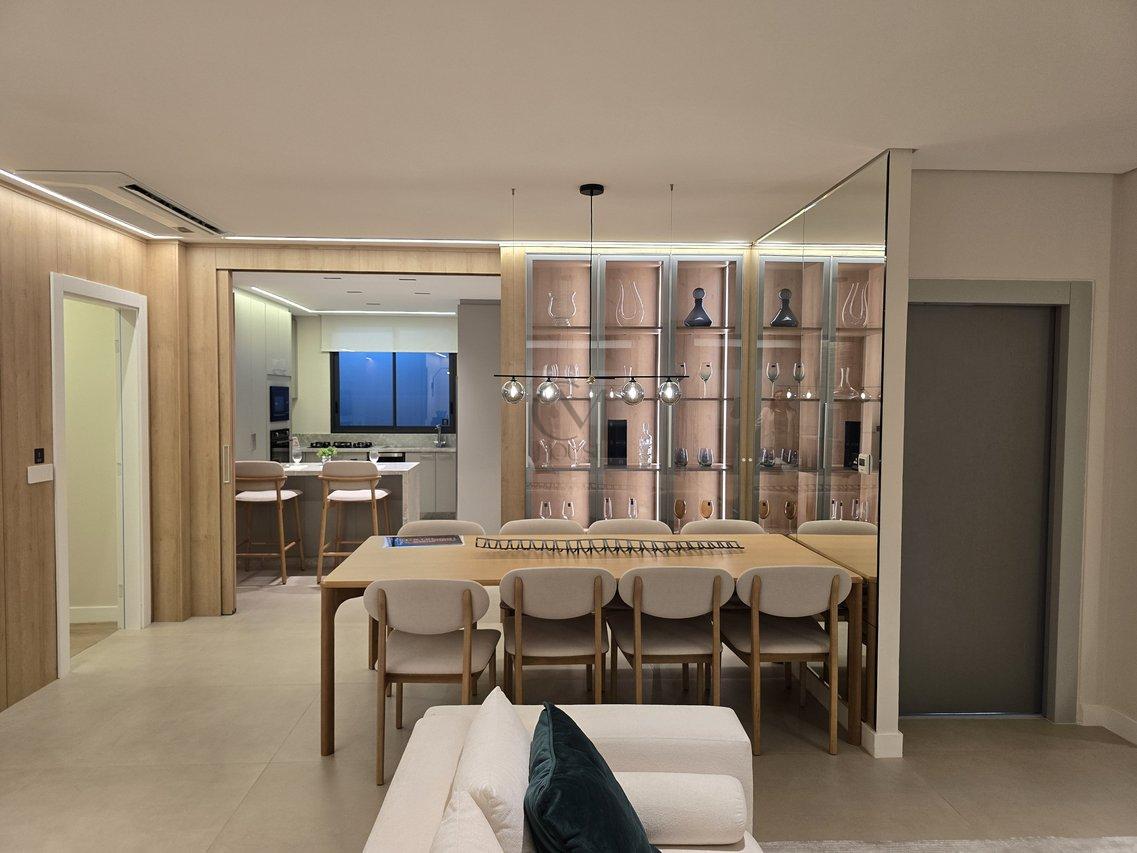 Apartamento 3 suítes no Água Verde - Personalizável Travessa Rafael Francisco Greca Curitiba - 