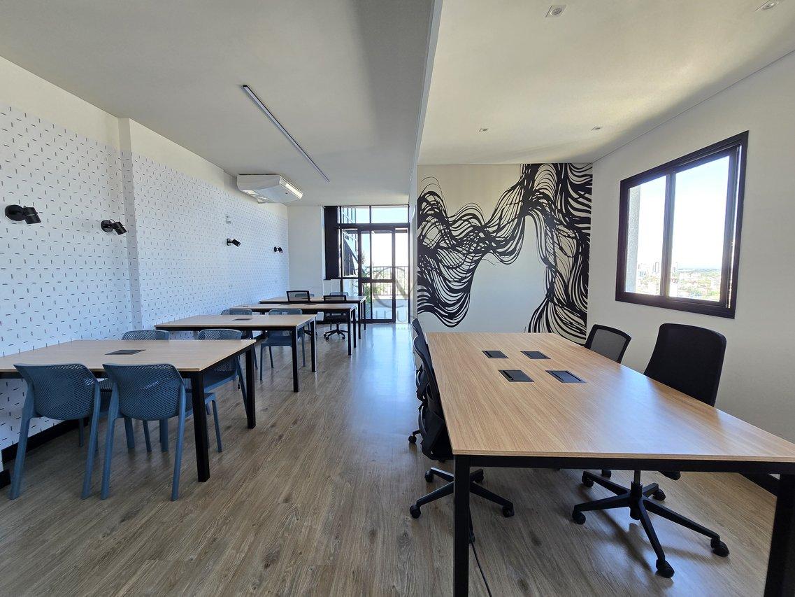 Studio mobiliado próximo à UFPR Rua Tibagi Curitiba - 