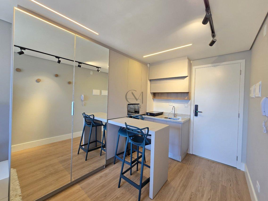 Studio mobiliado próximo à UFPR Rua Tibagi Curitiba - 